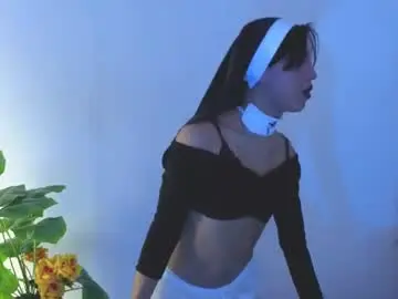 Chaturbate Adult Video Chat of july_quinzel