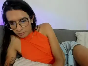 Chaturbate Nude Webcam of maddie_ray_