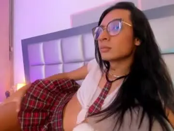 Chaturbate Live Sex Cam of maddie_ray_