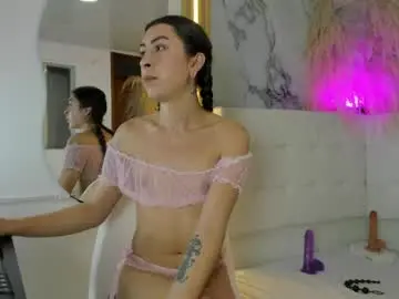 Chaturbate Live Porn of sara_davina
