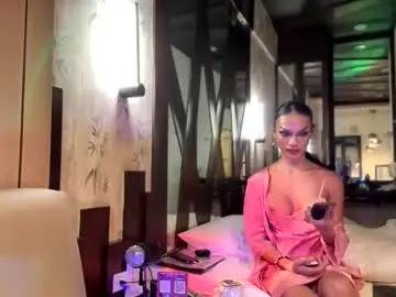 Chaturbate Live Sex Cam of queenvalentinats
