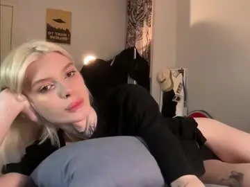 Chaturbate Live Sex Cam of hotchubently