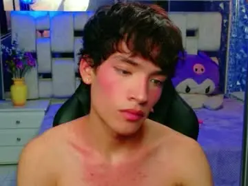 Chaturbate Nude Webcam of isaacnova