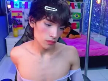 Chaturbate Sex Cam of isaacnova