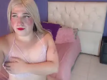 Chaturbate Live Sex Cam of elektra_doll