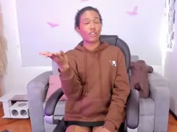 Chaturbate Sex Chat of naomisaenz_
