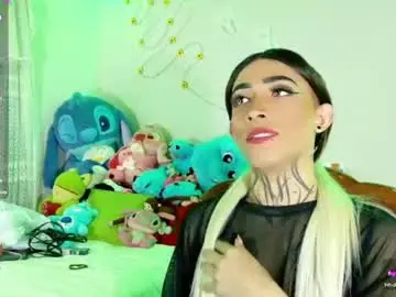 Chaturbate Adult Webcam of mia_califa_01
