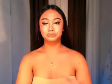 Chaturbate Free Live Porn of elliecummers