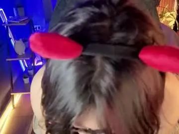 Chaturbate Adult Video Chat of lullaby_charade_