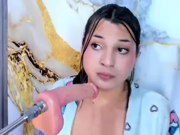 Chaturbate Live Sex Cam of mlucresiasuckerpri