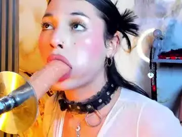 Chaturbate Nude Webcam of mlucresiasuckerpri