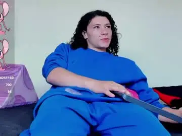 Chaturbate Free Live Porn of louise_22cm