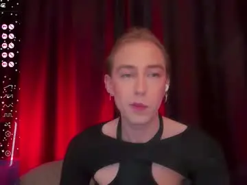 Chaturbate Live Sex Cam of avril_pearly_