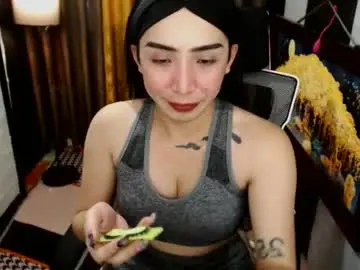 Chaturbate Adult Video Chat of yassiered