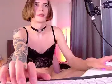 Chaturbate Best Webcam of midwestemoqueen