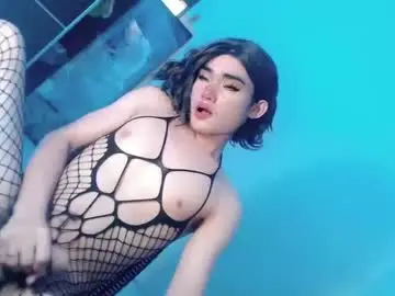 Chaturbate Live Sex Cam of 8inches_femboy