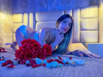 Imlive Sex Cam of EdnaJarathx