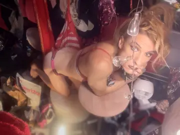 Imlive Live Porn of SabrinaBukowski