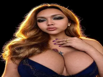 Imlive Adult Video Chat of VivekaAllure