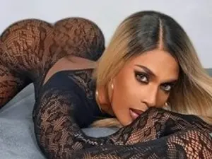 Streamate Best live sex cam show of SKYLAROSSE