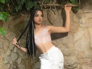 Streamate Nude Webcam of LyonGallego