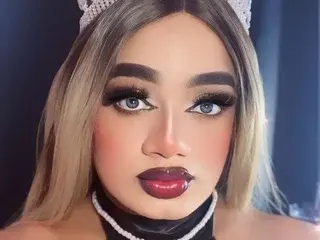 Streamate Watch Live Sex Cams of LunaSofiaSmith