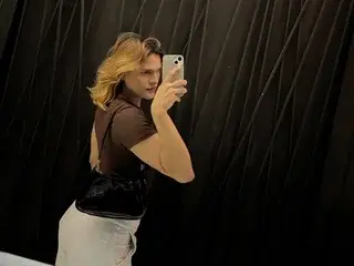 Streamate Live Sex of NATT99X