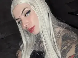 Streamate Adult Video Chat of PvnkyFox