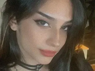 Streamate Watch Live Sex Cams of Dollbehaviorx