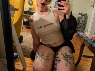 Streamate Watch Live Sex Cams of SummerofAutumn23