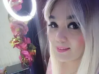 Streamate Adult Webcams of KolybetsyTitsXl
