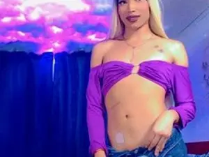 Streamate Live Porn of FernandaEvanns