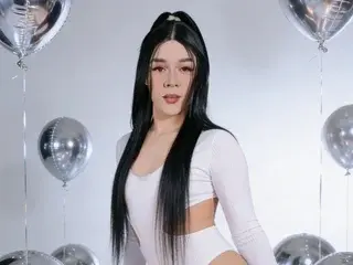 Streamate Live Sex Cam of Cherry_Swett22