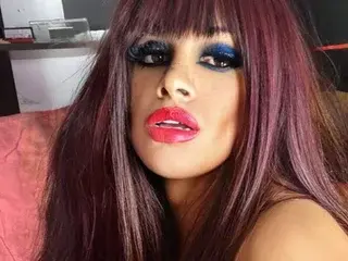 Streamate Free Live Porn of Yelena_jackson