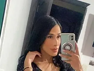 Streamate Sex Cam of latin_donnahazel