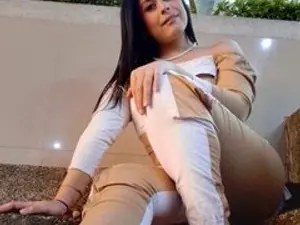 Streamate Free Porn Cam of AdaraaCox