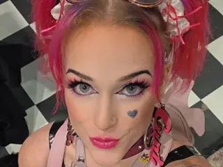 Streamate Live Porn of HarleyLockhart