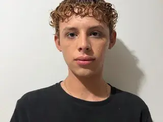 Streamate Free Porn Cam of SamW