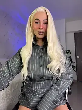 Stripchat Watch Live Sex Cams of miss_tatiana_