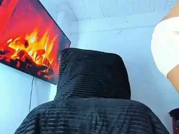 Stripchat Adult Webcam of Mracialatina