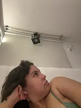 Stripchat Live Sex Cam of Nathcurly_