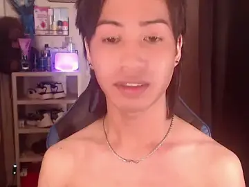 Stripchat Adult Webcam of Erin_23