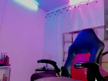 Stripchat Free Porn Cam of Strella_ferrera