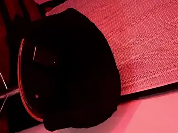Stripchat Best Webcam of sourcherryes