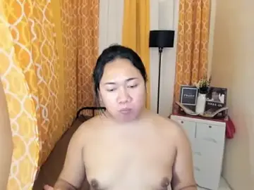 Stripchat Sex Cam of TsUncutKaren