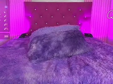 Stripchat Free Live Porn of Zamara_Kleii