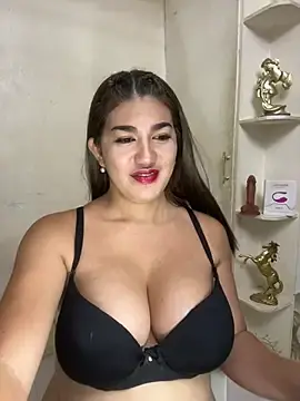 Stripchat Free Live Porn of SexyFatHugeCock