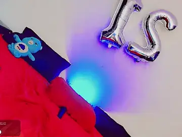 Stripchat Live Sex Cam of ANGEL_EVIL_S7