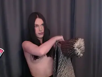 Stripchat Watch Live Sex Cams of Cassie_Bae