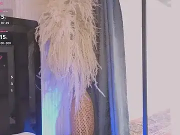 Stripchat Adult Webcam of CoralRigan